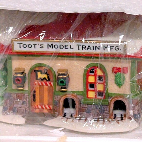 Toot's Model Train Mfg. figurine by Department 56 - Picture 3 of 5